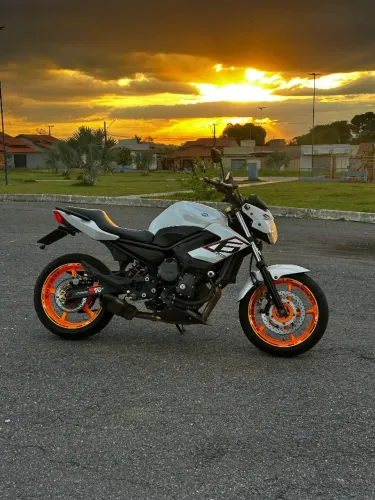 Xj6 