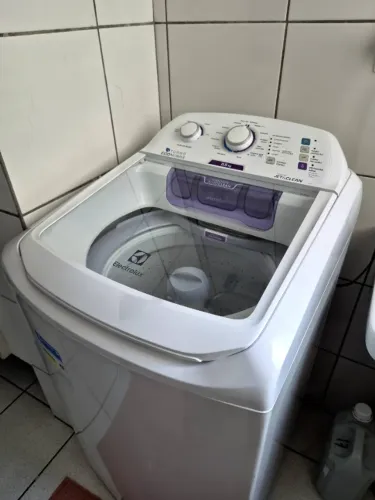 Maquina de Lavar Eletrolux 8,5 kl. LAC09 Turbo economica Tecnolodia Jet&Clean _ Usada
