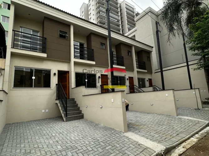 Casa em rua fechada no Tucuruvi !!