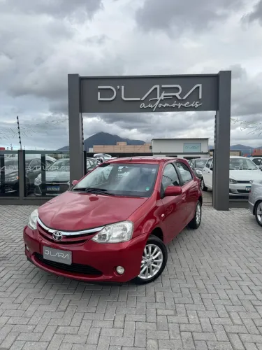Toyota Etios XLS 1.5 Flex 16V 5P Mec. 2013