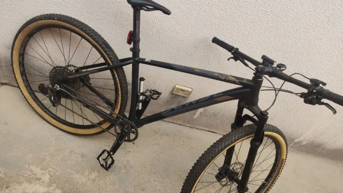 Bicicleta Sense impact Race