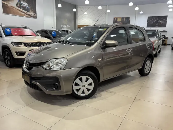 Toyota Etios X 1.3 Flex 16V 5P Mec. 2018