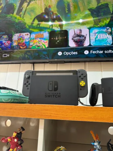Nintendo Switch V2 DESBLOQUEADO + 256gb Sandisk