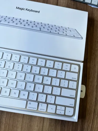Magic Keyboard Apple Teclado