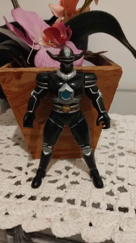 Boneco Power Rangers