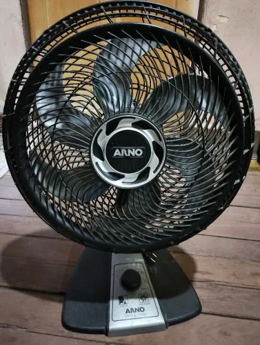 Ventilador Arno 40 cm funcionando LEIAM ! 