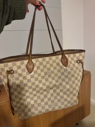 Bolsa Louis Vuitton Neverfull MM