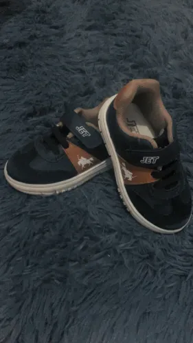 4 pares de sapatos infantis n 23 todos com pouco tempo de uso!