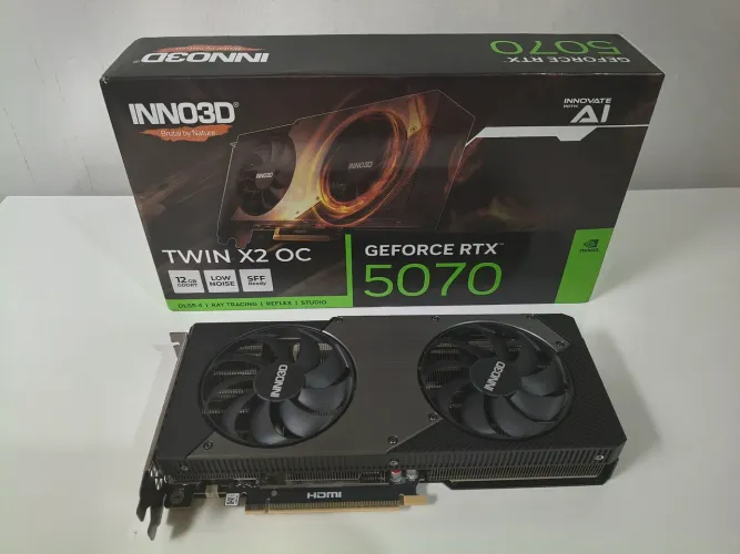 RTX 5070 INNO3D Twin X2 OC - Perfeito Estado com Nota Fiscal e Garantia 3 anos.