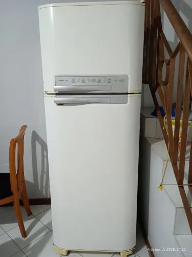 Geladeira/Refrigerador Electrolux Frost Free - Duplex 430L Celebrante BLUE Touch DF50