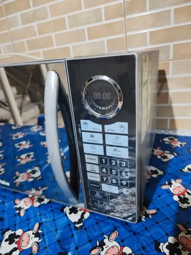 Micro-ondas Philco 31L 110v usado