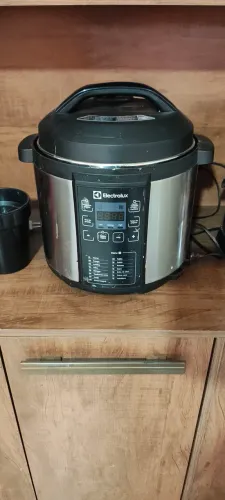 Panela de pressão elétrica 