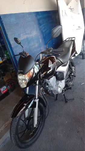 Vende CG Honda 150 titan MIX