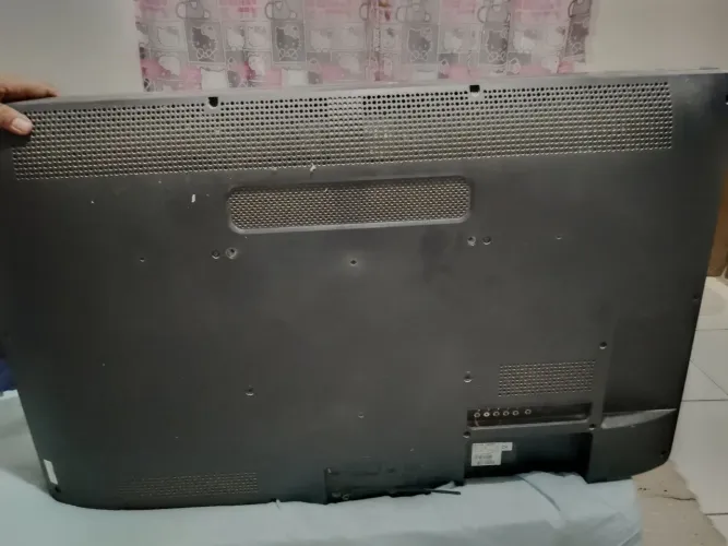 Retirar peças de tv Philco 40 polegadas
