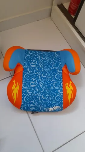 Assento de elevação