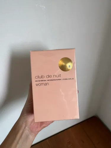 Perfume Árabe Club de Nuit Woman - Eau de Parfum