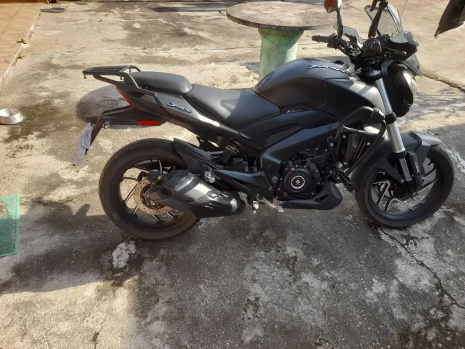 Dominar d400  muito nova