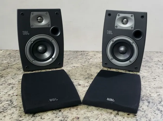 Par Bookshelfs JBL N24II 100W /08 Ohms