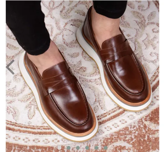 Sapatos em alto padrão direto da fábrica
