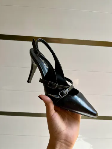 Sapato Feminino Scarpin Slingback Preto Bico Fino Com Tiras Shekinah - Tam 37