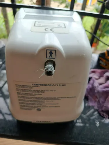 Compressor de ar ar direto 127v semi novo