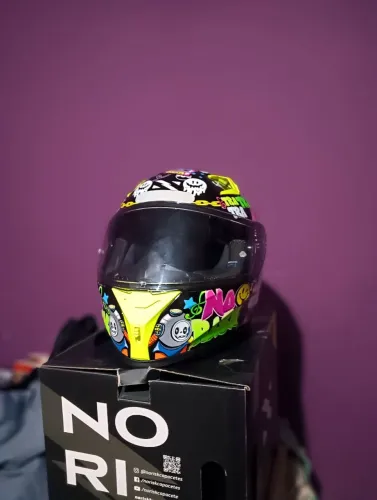 Capacete