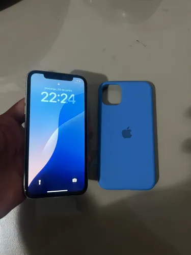 iPhone 11 64GB