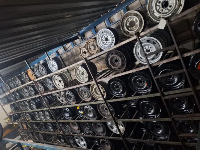 Rodas ferro todos carros aro 13 ao 17 a partir 75 reias cada