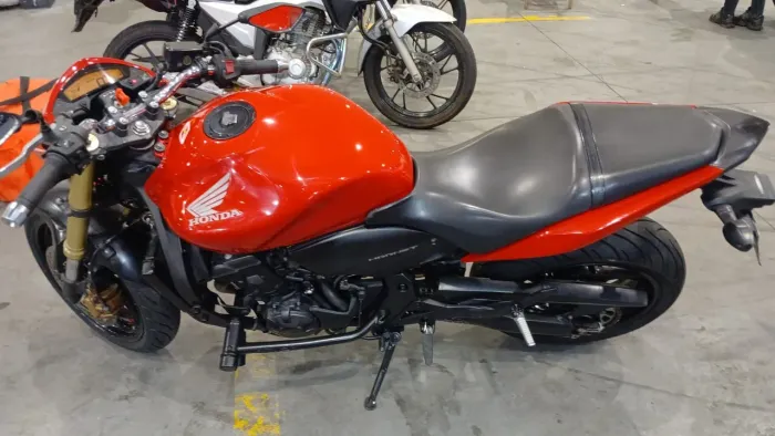 Hornet p2012