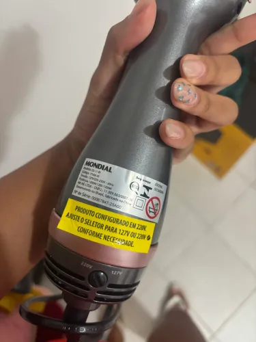 Escova secadora Mondial 