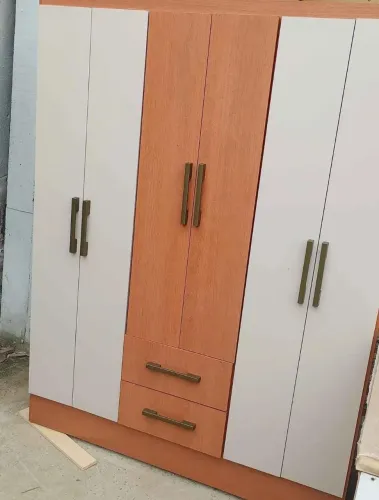 Roupeiro Califórnia 6 portas