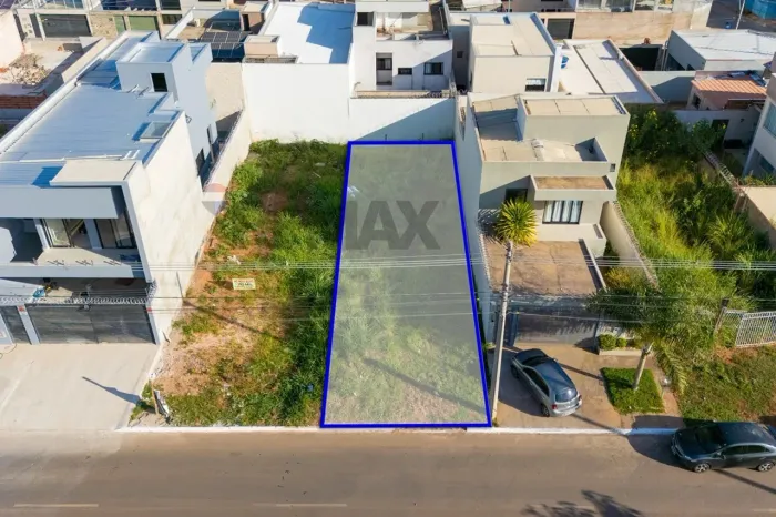 LOTE DE 194m² ESCRITURADO E ACEITA FINANCIAMENTO NA QE 50