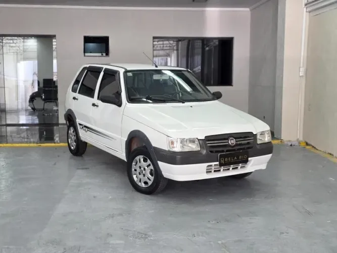 Fiat Uno Mille Celeb/celeb.econ 1.0 F.flex 4P 2010