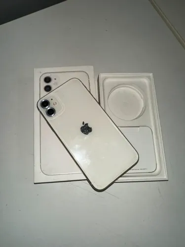 iPhone 11 Branco 128gb