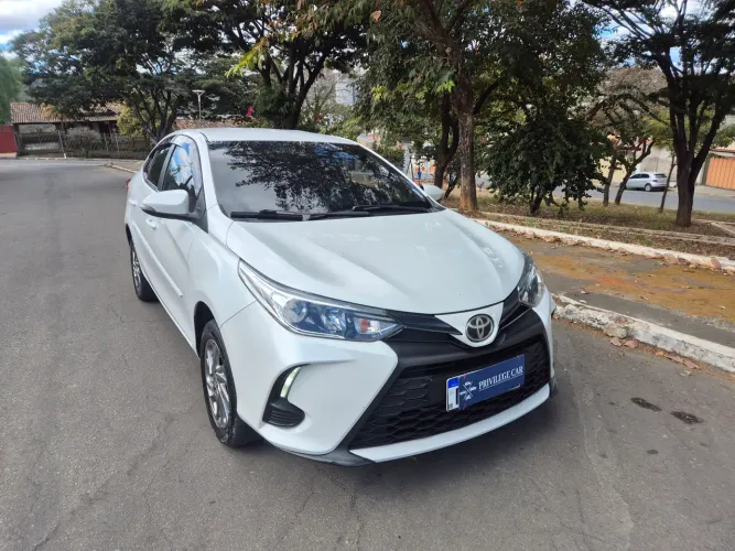 Toyota Yaris XS Sedan 1.5 Flex 16V 4P Aut. 2023