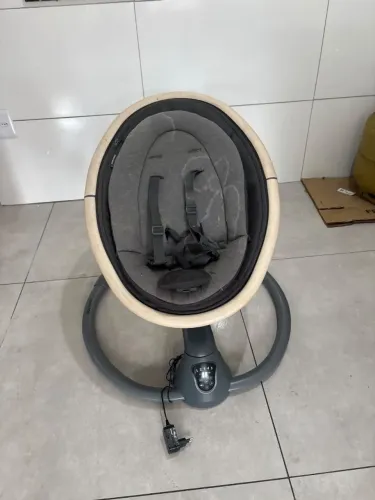 Cadeirinha de balanço maxi cosi