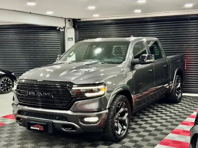 Ram 1500 Limited Night Edition 5.7 4X4 Aut. 2024