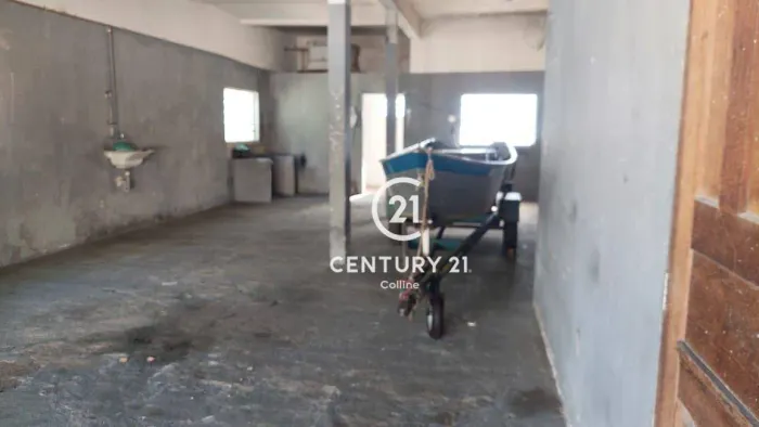 Barracão para alugar, 105 m² por R$ 2.000,00/mês - Vila Nova Botucatu - Botucatu/SP