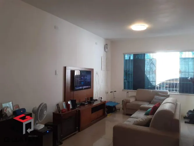 Casa Térrea à venda 3 quartos 1 suíte 5 vagas Assunção - Santo André - SP