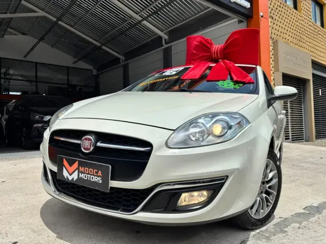 Fiat Bravo Essence Dualogic 1.8 Flex 16V 5P 2016