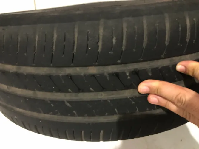 Pneu 205/55/16