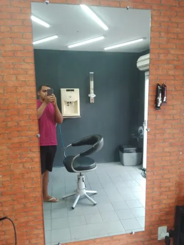 Espelho pra salão 1,76m de altura e 1,00m de altura