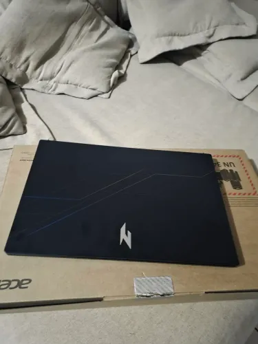 Acer Nitro V15 i5 RTX 4050 16GB RAM 1TB