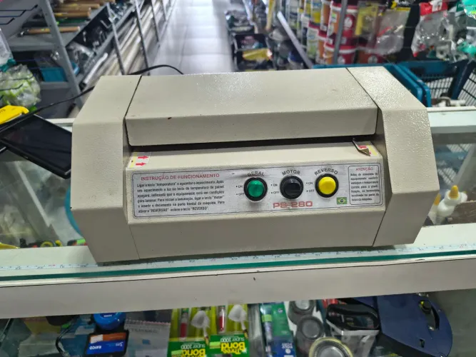 Emplastificadorra de documentos