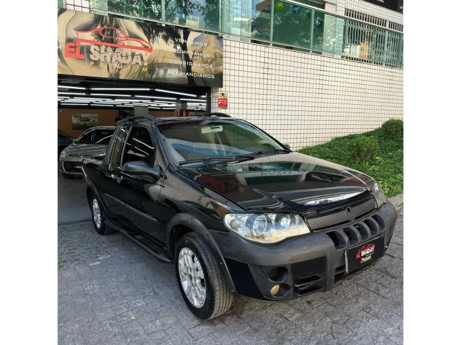 Fiat Strada Adventure 1.8/ 1.8 Locker Flex CE 2005