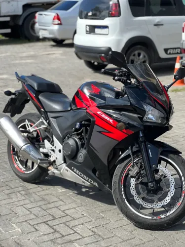 Vende-se ou troca