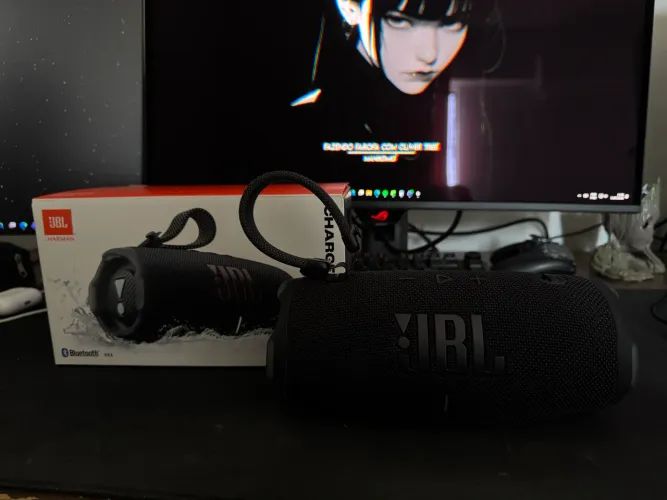 JBL Charge 6