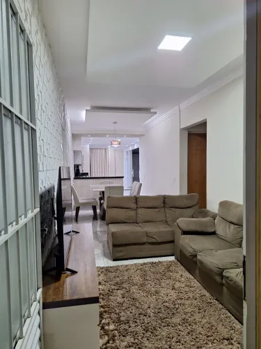 Casa em condomínio na zona norte