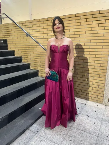 Vestido Madrinha fúcsia 