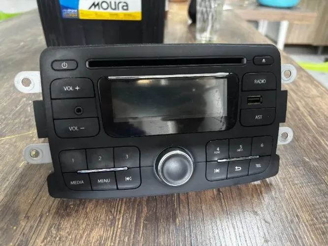 RADIO SANDERO